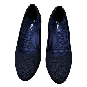 NWOB VIVAIA Tamia Wedge Pro Navy Almond Toe 37.5/7 Knit Shoes Nautical Classic